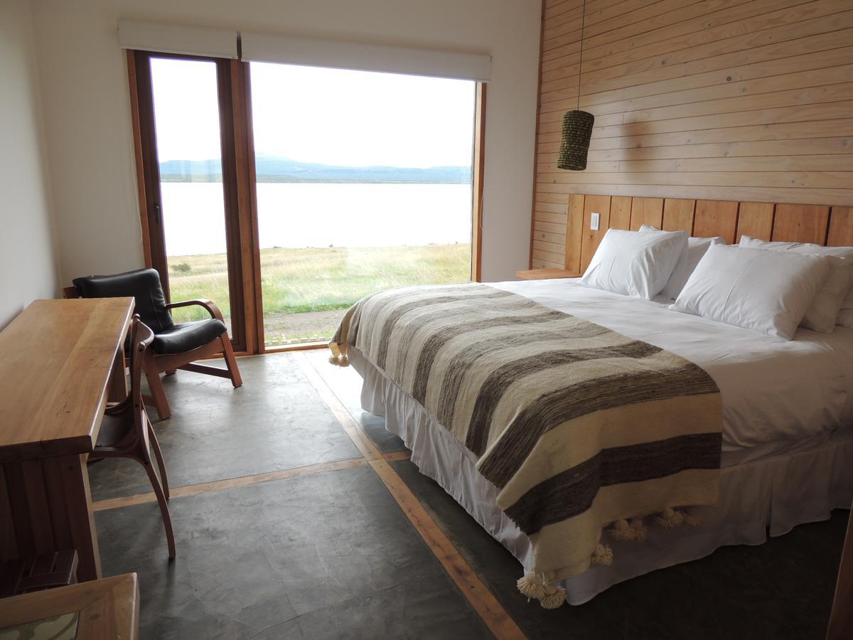 Hotel Simple Patagonia Puerto Natales Exterior photo